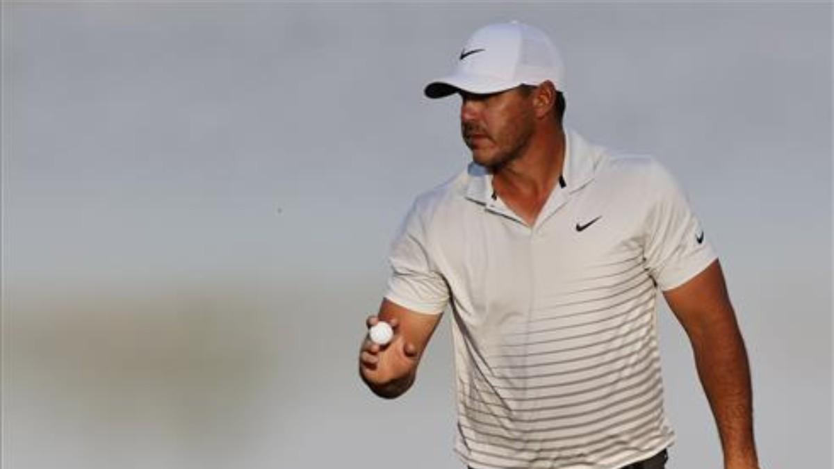 Koepka, nuevo líder