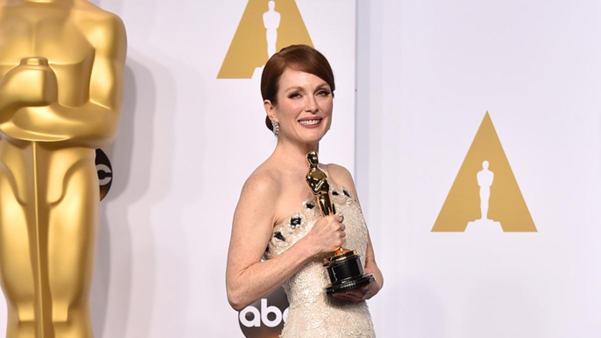 Julianne Moore de Chanel Haute Couture en los Premios Oscar 2015