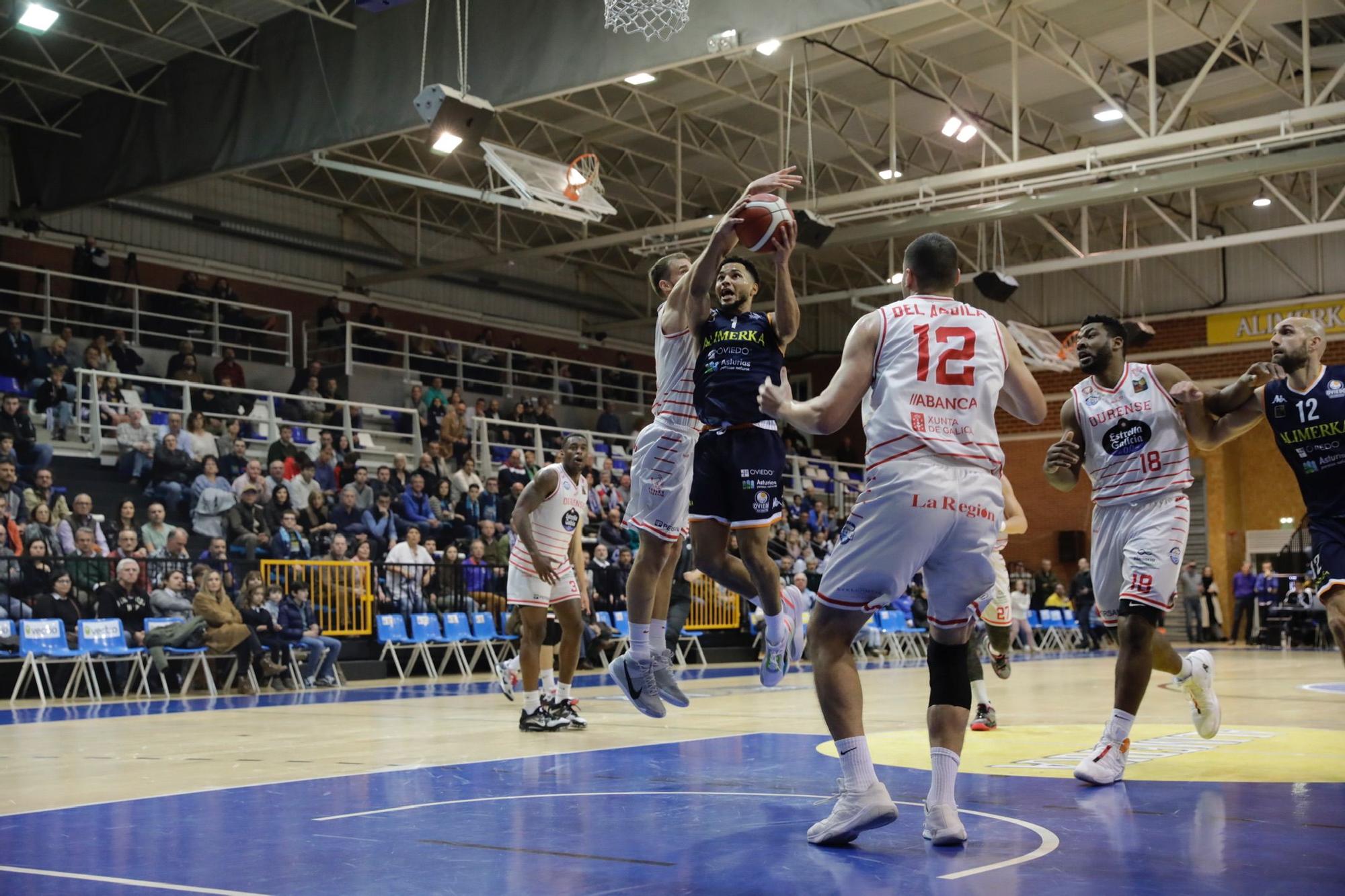 El Alimerka Oviedo Baloncesto se impone al Ourense (75-58) y sigue en racha