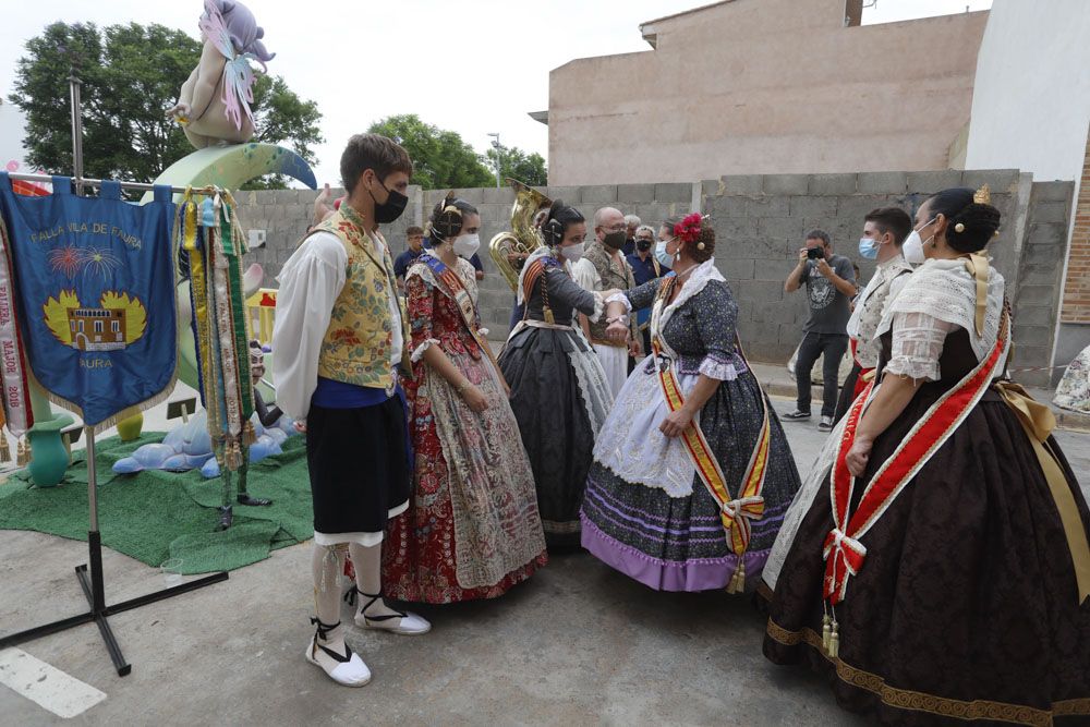 Visita a Faura de las comisiones de la Federación Junta Fállera de Sagunt.