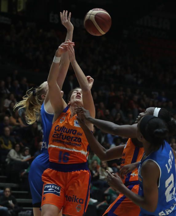 JM LOPEZ 26/01/2020 PARTIDO LIGA FEMENINA ENDESA . VALENCIA BASKET CLUB VS PERFUMERIAS AVENIDA