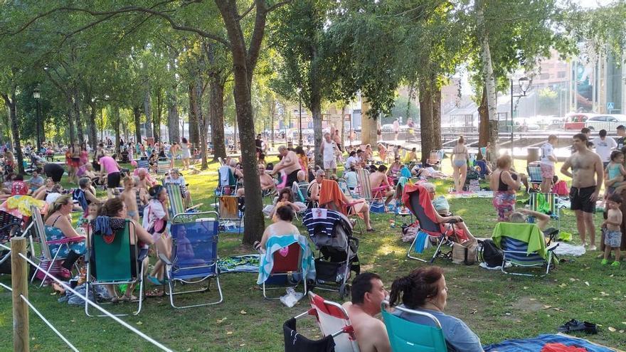 La Isla de Plasencia cerrará en febrero, de lunes a viernes, para talar