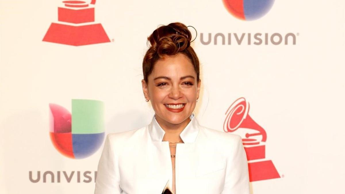 Natalia Lafourcade en la entrega de los Grammy Latino.