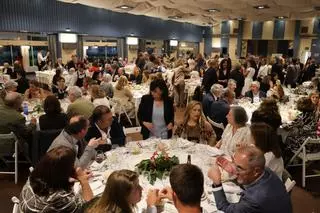 Cena y baile benéfico en favor de Cáritas Vigo