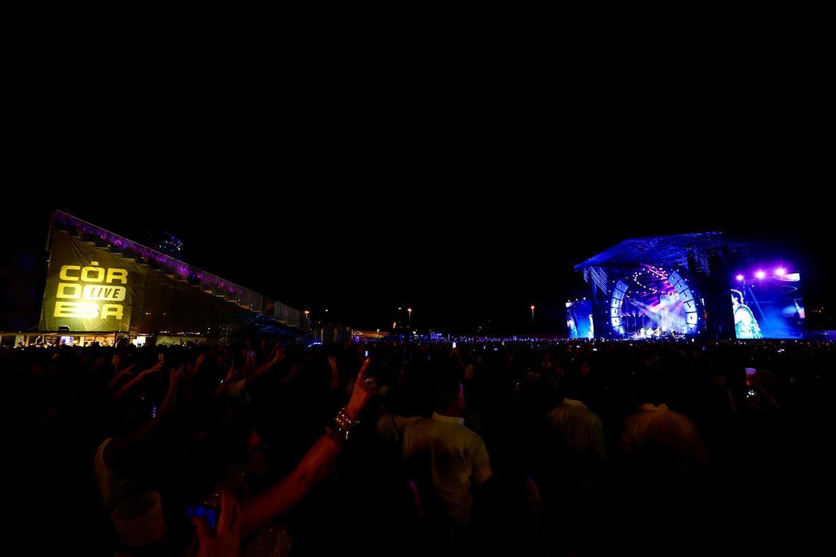 Manuel Carrasco clausura con un lleno total el Córdoba Live