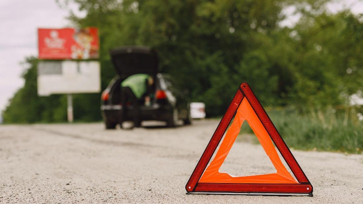 La DGT sustituye los triángulos de emergencia.