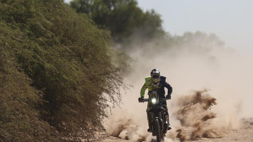 Price i Loeb prenen el liderat del Dakar en la segona etapa