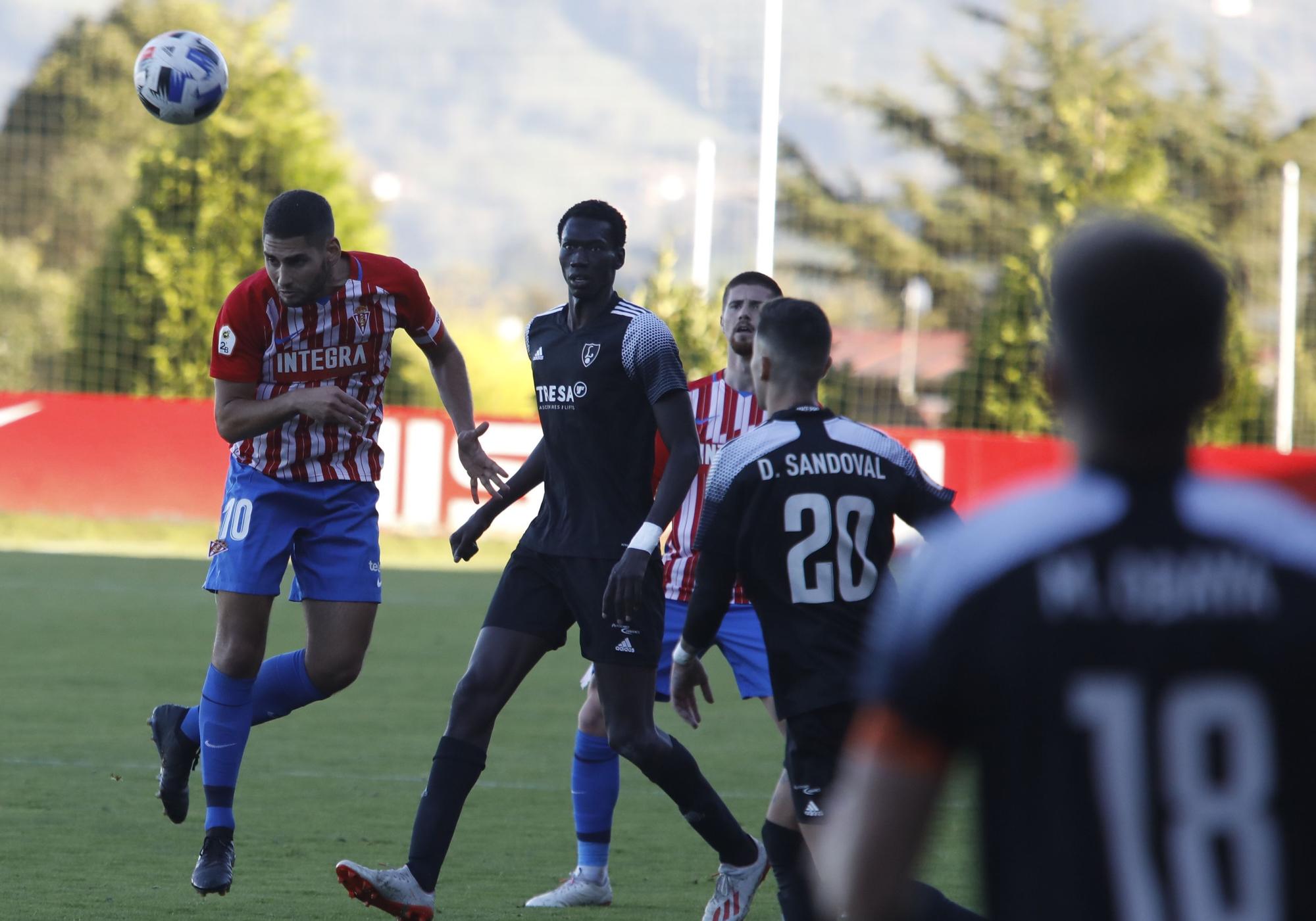 Las mejores imágenes de los partidos del Vetusta, Sporting B y Lealtad