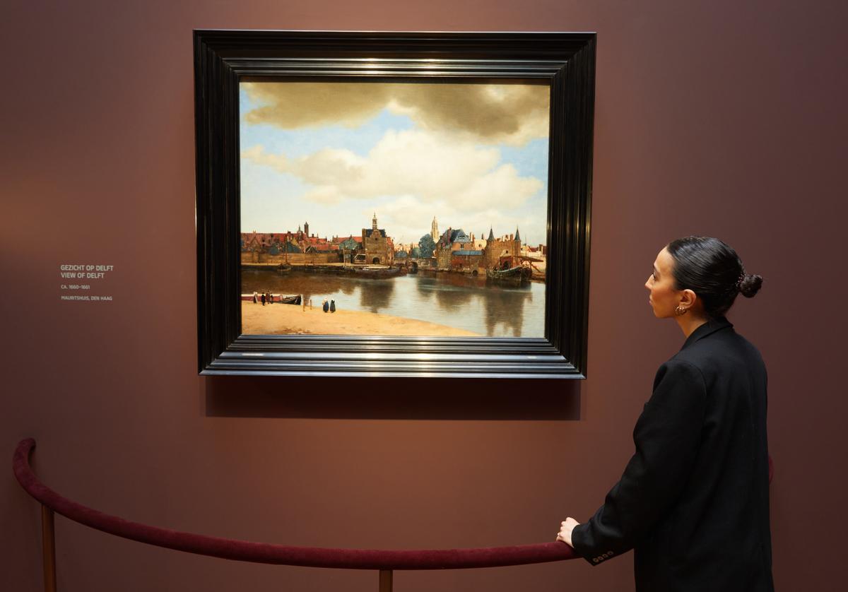 'Vista de Delft', una de las 28 obras de Vermeer presentes en la exposición.