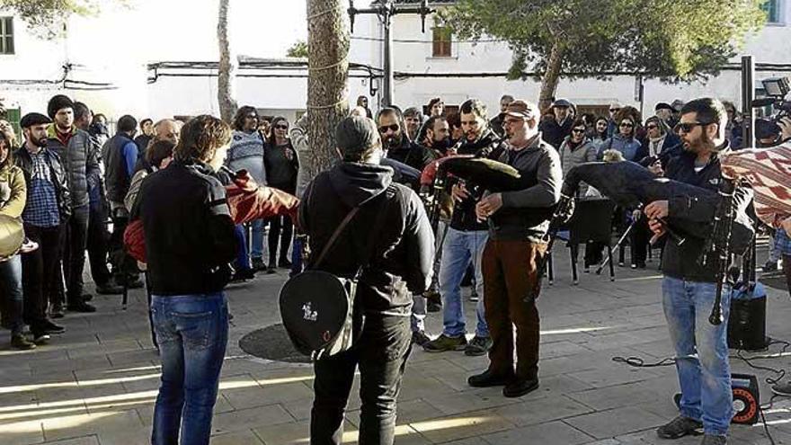 Sentido reconocimiento público a Antoni Artigues en s&#039;Alqueria Blanca