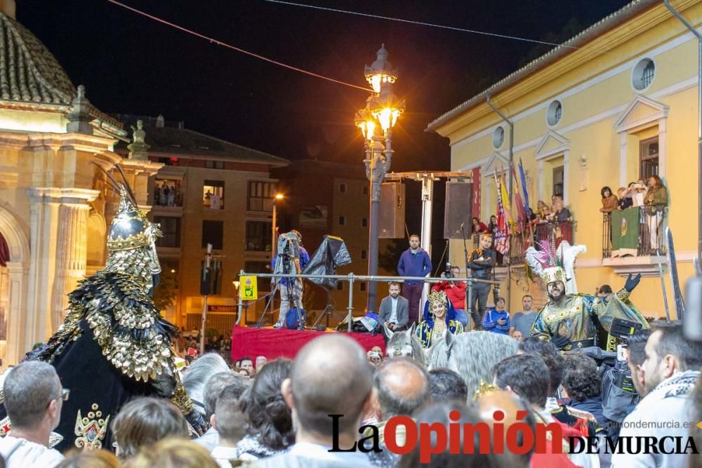 Desfile día 3: Baño de la Cruz, procesión y Parla