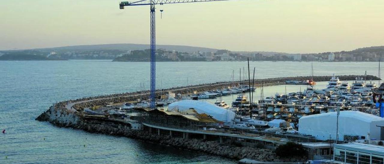 Un restaurante panorámico, emblema del Puerto Portals del futuro | JUAN LUIS IGLESIAS