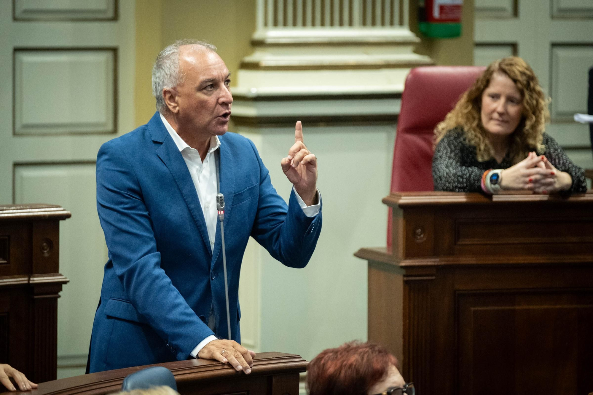 Pleno del Parlamento de Canarias