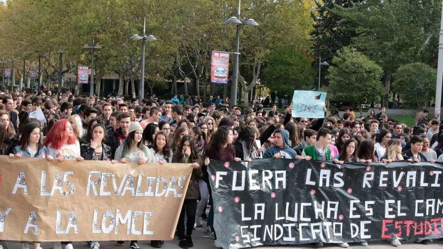 Protesta estudiantil contra la Lomce celebrada el año pasado en Zamora.