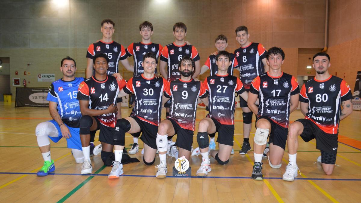 Los jugadores del Xàtiva Voleibol que ganaron al Zaragoza la pasada jornada.