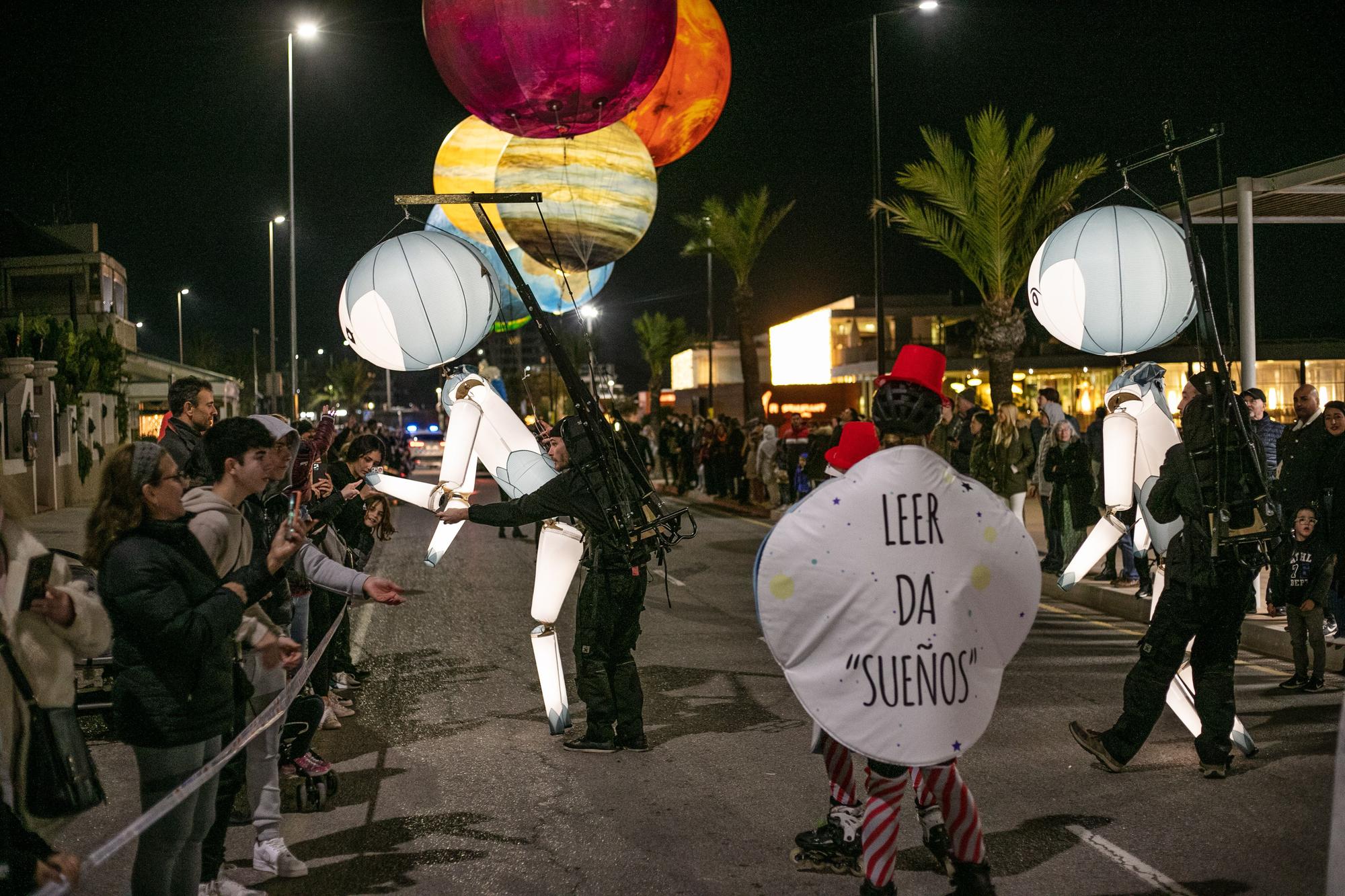 Mira aquí todas las fotos de la cabalgata de Reyes Magos 2023 en Sant Antoni