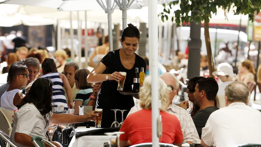 El empleo en el sector turístico sube un 15,6% en mayo en Galicia