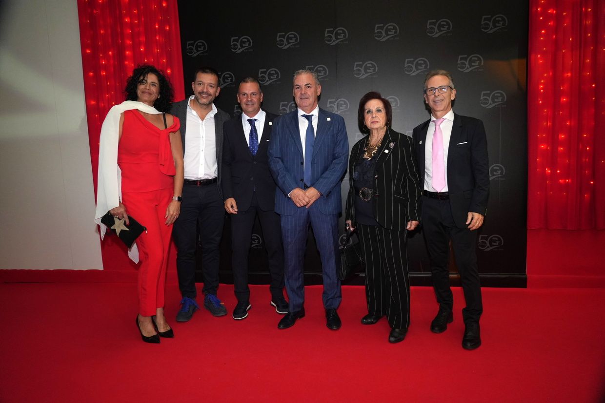 Galería de fotos de la gala del 50º aniversario de Grúas Tomás en Vila-real
