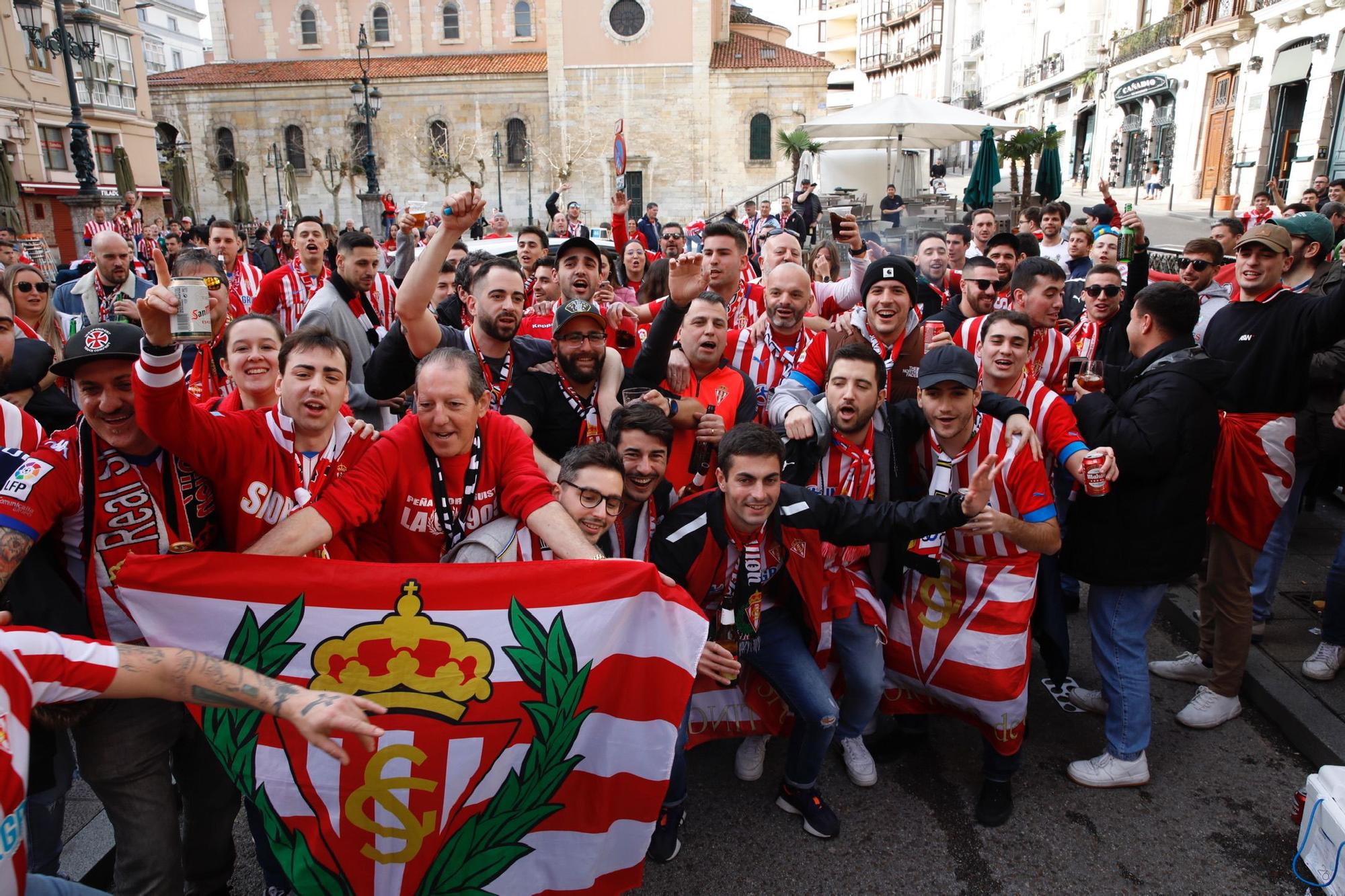 La Mareona del Sporting inunda el centro de Santander