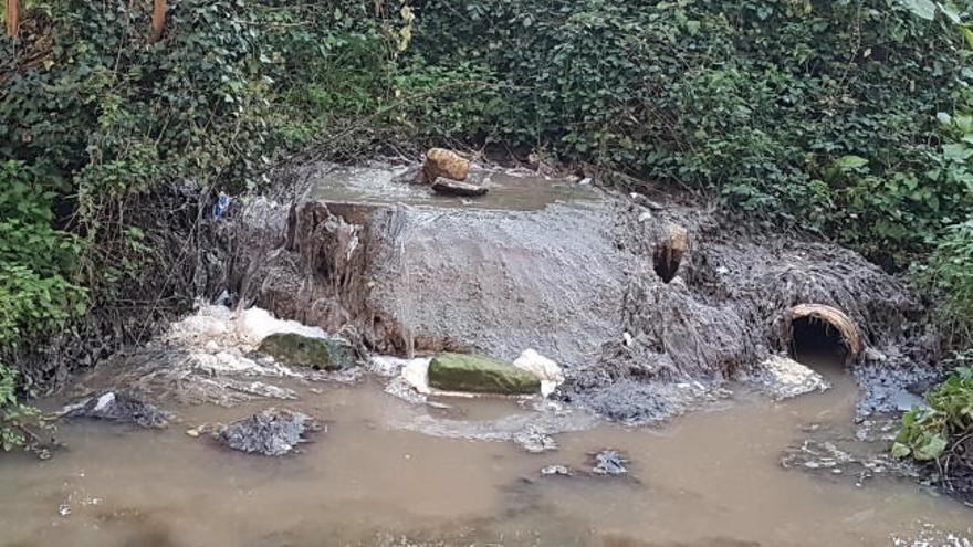 Sucesos en Pontevedra | Alertan de un nuevo vertido al río Gafos