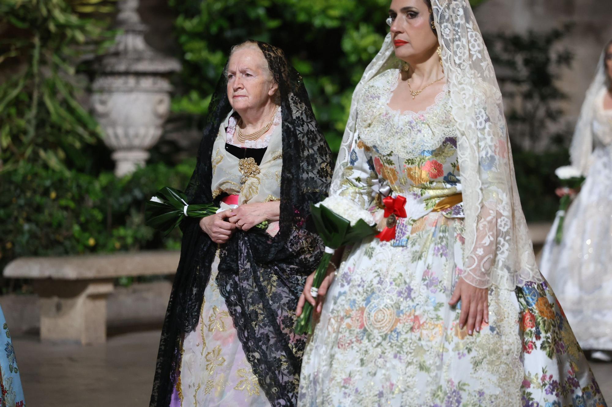 Búscate en el primer día de la Ofrenda en la calle San Vicente entre las 22 y las 23 horas