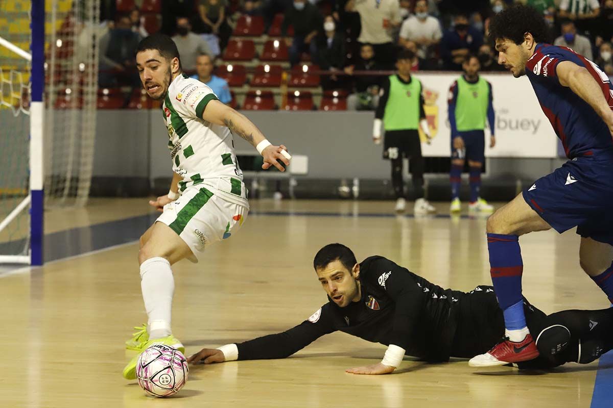 En imágenes el Futsal Córdoba Levante