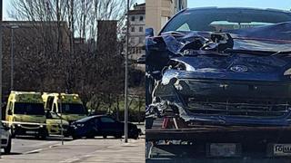 Muere una pareja atropellada por un coche en Navarcles