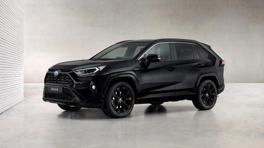 Así es el nuevo y atractivo Toyota RAV4 Electric Hybrid Black Edition