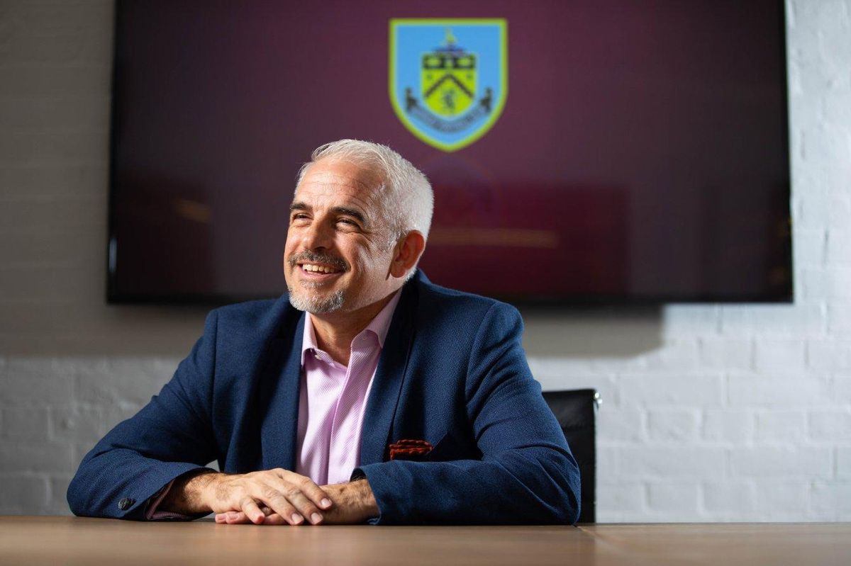 El empresario estadounidense Alan Pace, propietario y presidente del Burnley Football Club.