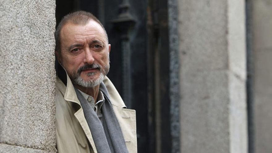 El escritor y periodista Arturo Pérez Reverte.