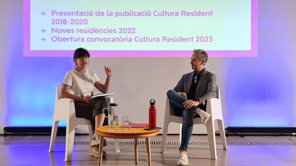 Un momento de la presentación del programa Cultura Resident, con José Luis Pérez Pont