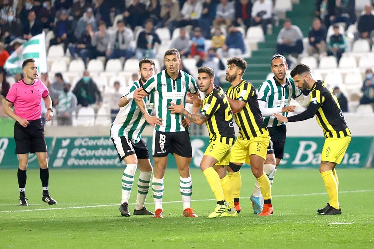 Las imágenes del Córdoba CF - San Roque