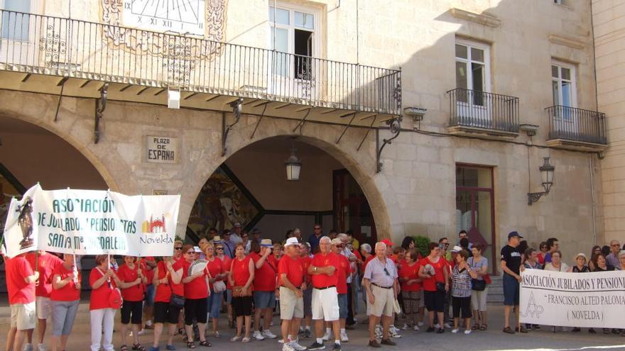 Actos en fiestas para la Tercera Edad de Novelda