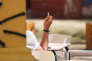 Los 27 apoyan ampliar la prohibición de fumar y vapear a terrazas y parques infantiles