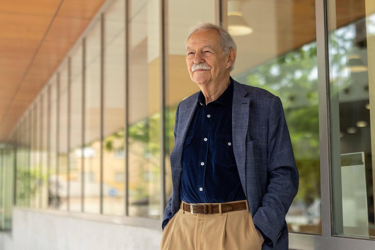 El escritor barcelonés Eduardo Mendoza.