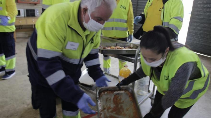 Aigües d&#039;Elx dona más de 5.000 euros para la emergencia social en la ciudad