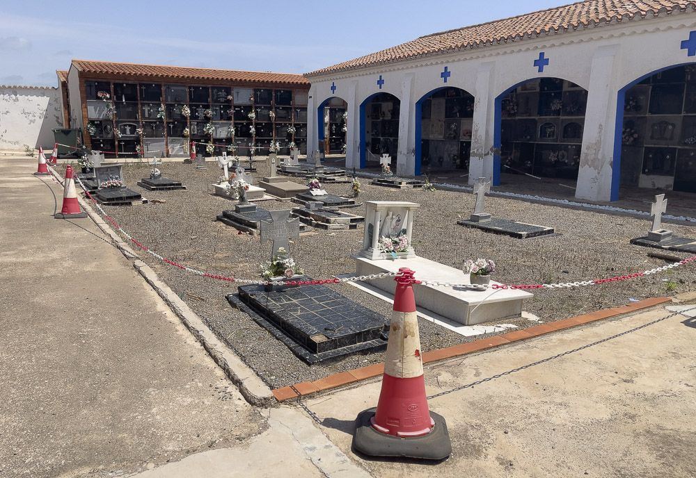 Asignaturas pendientes en los cementerios de Sagunt