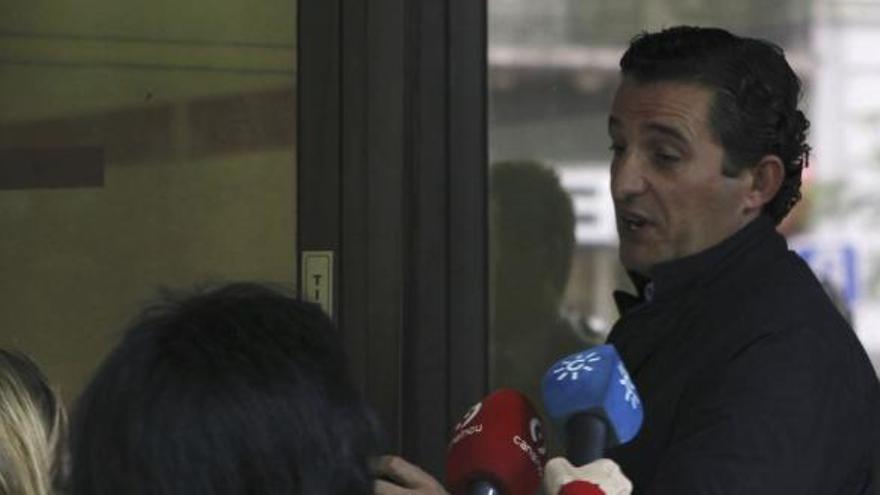 Pedro García, exdirector general de la Radiotelevisión Valenciana (RTVV), a su llegada hoy a la Audiencia Nacional.