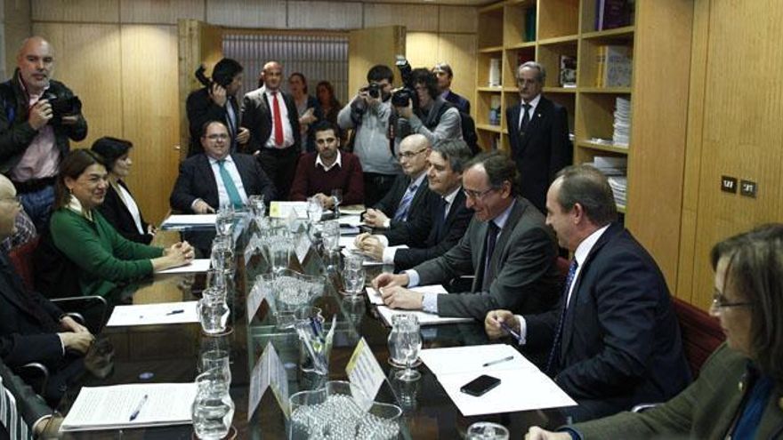 Detalle de la reunión celebrada ayer en Madrid.