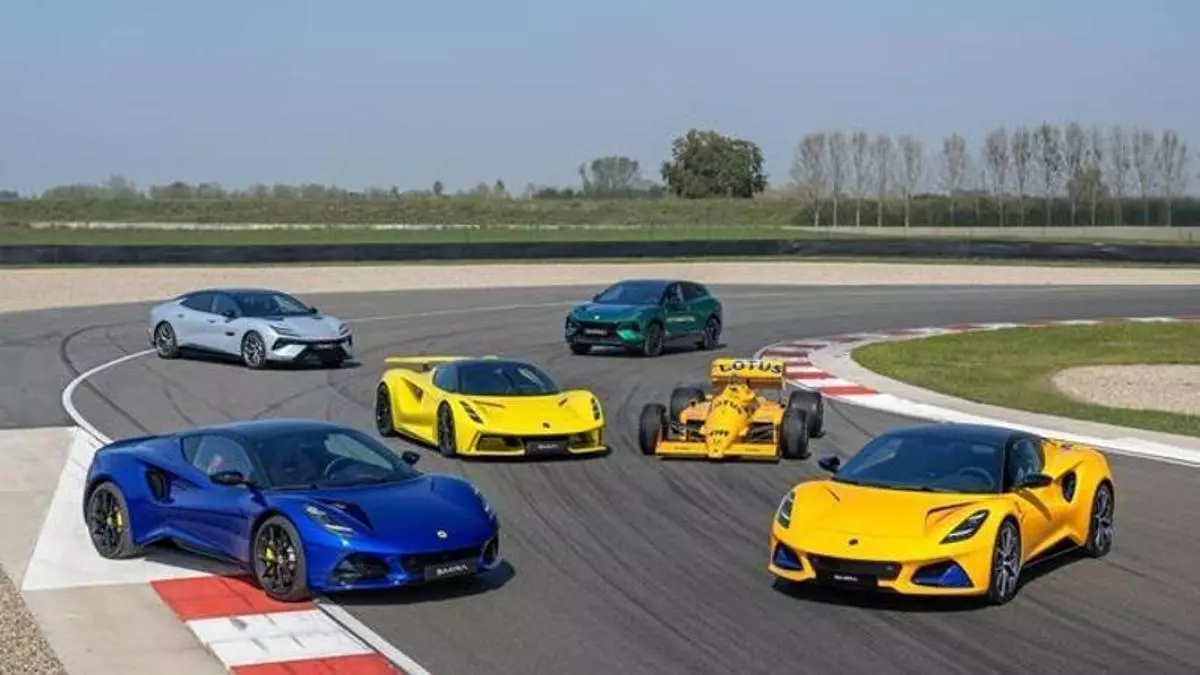 Estos son todos los Lotus que se venden actualmente en España