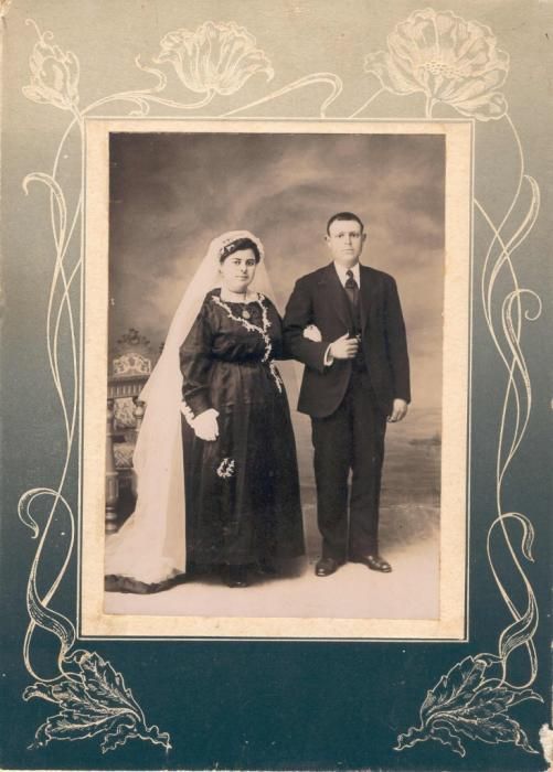 Boda de José Coves Amorós y María Irles Oliver (Elche, Primer cuarto del siglo XX)