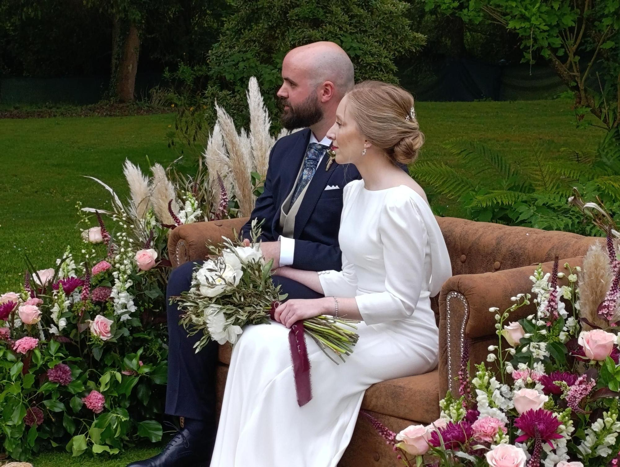 Estefanía Sánchez y Juan Cardecha, una boda de cuento en el Palacio de Villabona