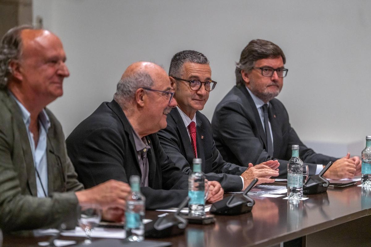 El Govern decide sobre la ampliación del aeropuerto de Barcelona