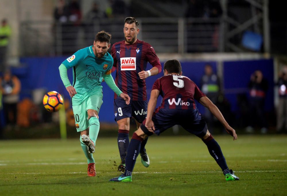 Las mejores imágenes del Eibar-Barcelona