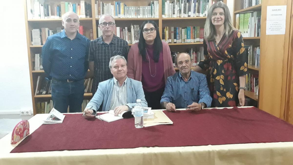 Un libro recoge la tradición oral del &quot;cante de poetas&quot; de Iznájar