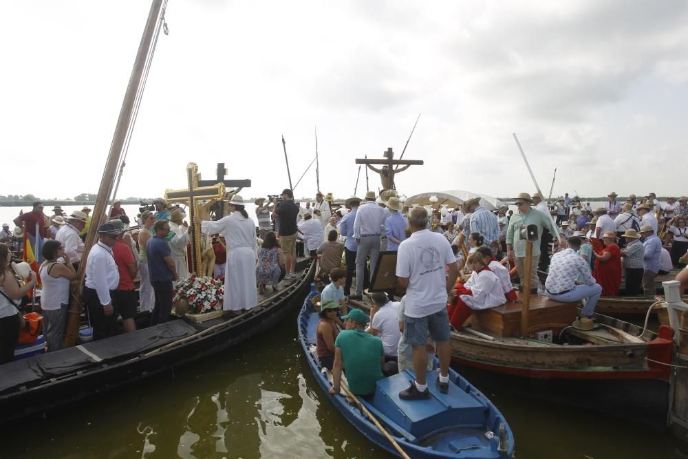 Encuentro de los Cristos de El Palmar, Catarroja, Silla y Massanassa en el Lago de la Albufera