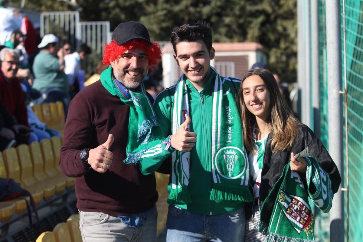 La afición cordobesista, con su equipo en Cádiz