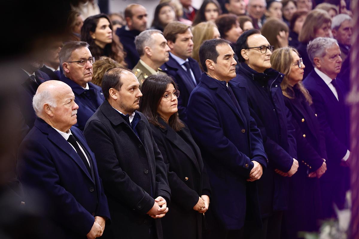 Adamuz acoge una misa funeral por las víctimas del accidente