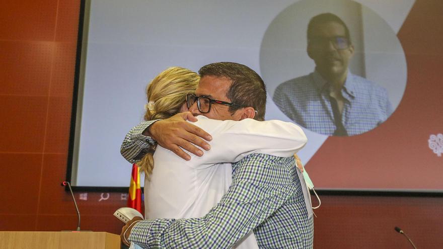 Galardones del Hospital del Vinalopó de Elche: la salud no solo la defienden los médicos