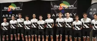El equipo Illes Balears-Arabay de ciclismo presenta a sus plantillas